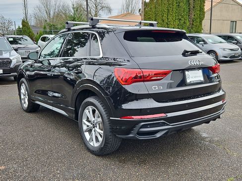 Used 2023 Audi Q3 2.0T Premium Plus w/ Premium Plus Package image 3