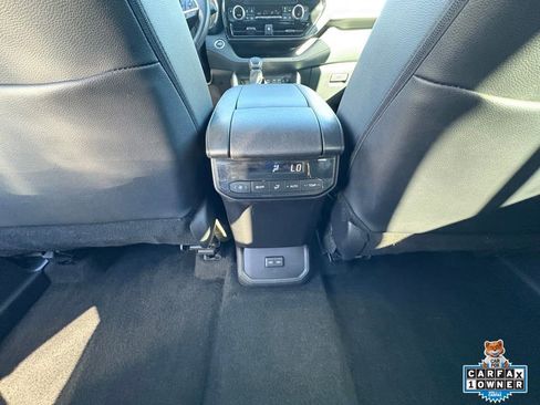 Certified 2025 Toyota Highlander XSE image 27