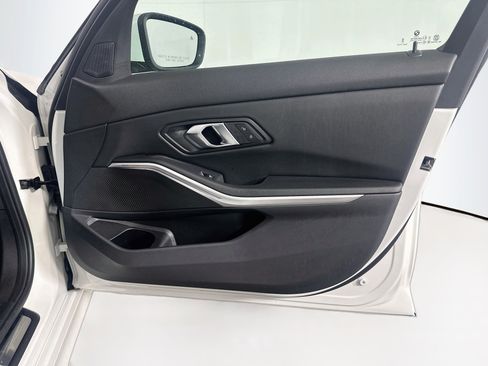 Used 2026 BMW 330i Sedan RWD image 34