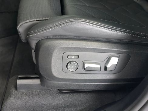 Used 2026 BMW X5 xDrive40i AWD/4WD image 22