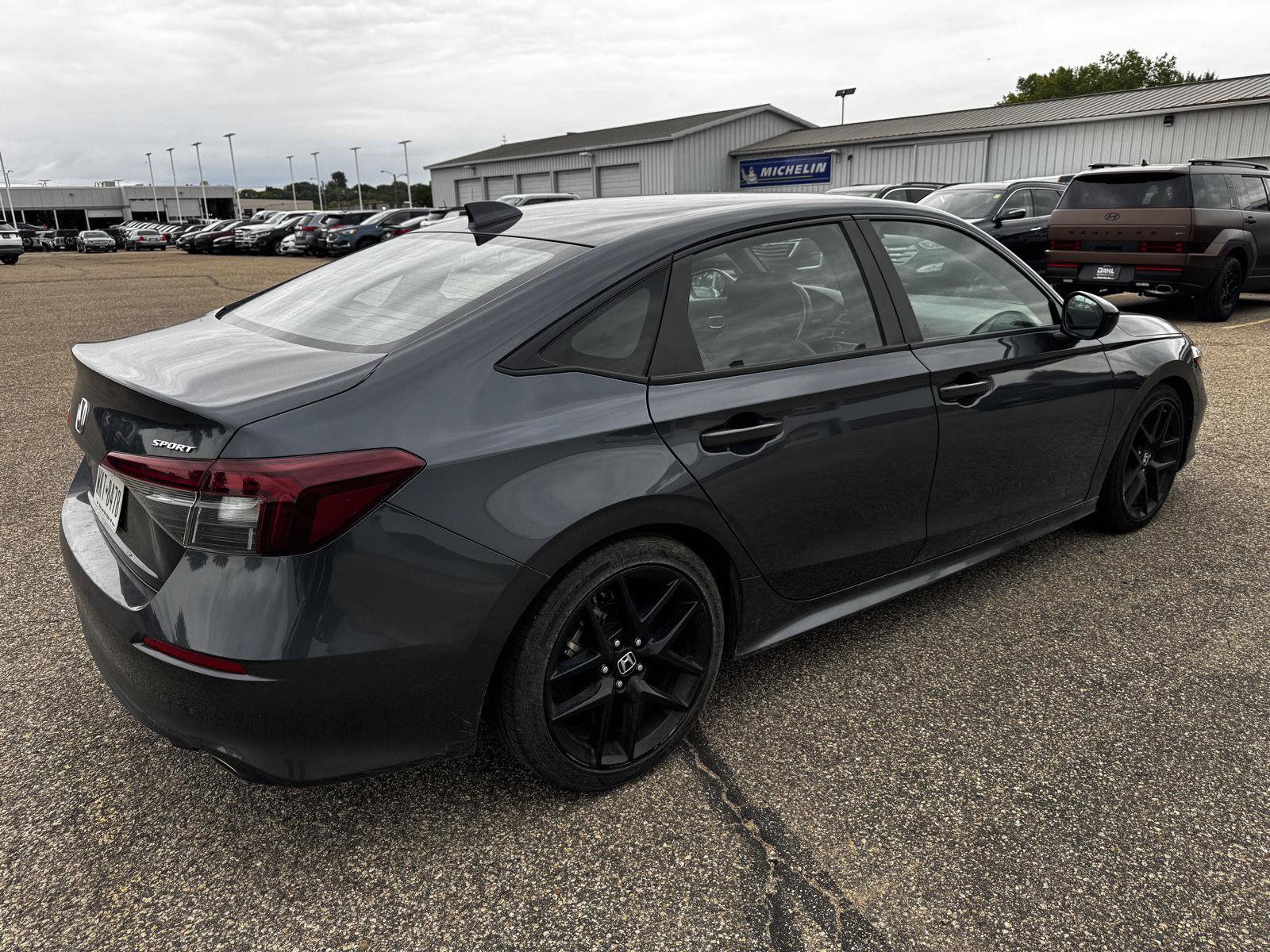 Used 2025 Honda Civic Sport image 3