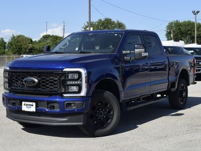 New 2026 Ford F250 Lariat w/ Black Appearance Package