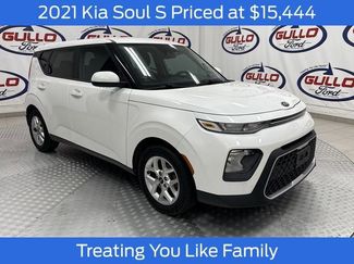 Used 2021 Kia Soul S image 1