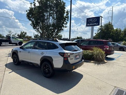 Used 2023 Subaru Outback Wilderness AWD/4WD image 5