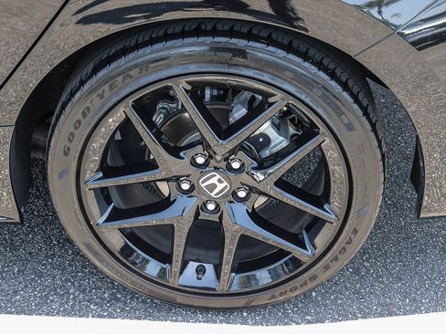 Certified 2024 Honda Civic Sport image 7