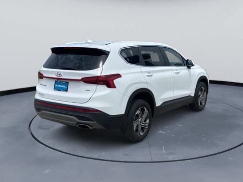 Used 2023 Hyundai Santa Fe SE AWD/4WD image 6