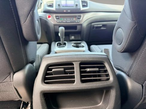 Used 2017 Honda Ridgeline Sport image 13