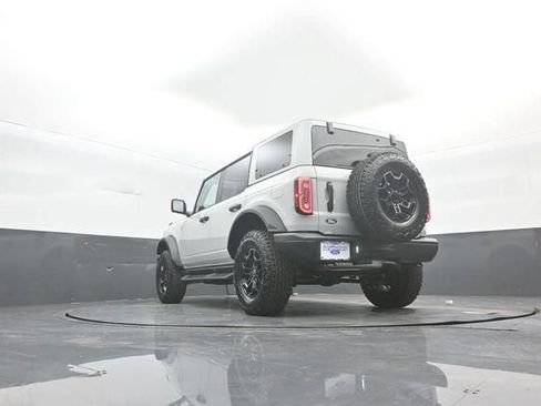 New 2026 Ford Bronco Badlands AWD/4WD image 36