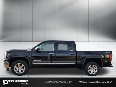 Used 2017 GMC Sierra 1500 SLT image 25