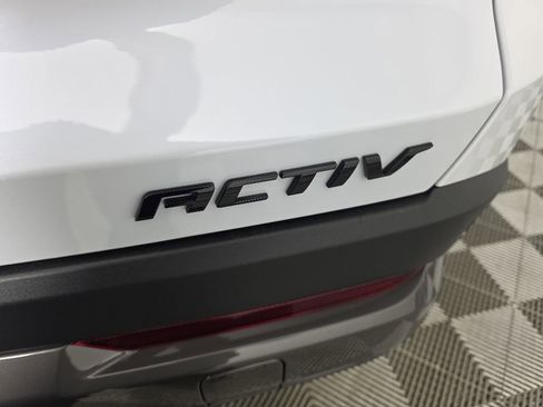 New 2026 Chevrolet Equinox ACTIV AWD/4WD image 34