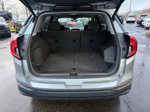 Certified 2023 GMC Terrain SLE w/ Driver Convenience Package image 33