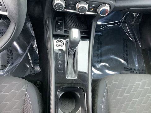 Used 2023 Nissan Kicks SV image 28