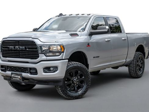 Used 2020 RAM 2500 Lone Star w/ Level 2 Equipment Group AWD/4WD image 4
