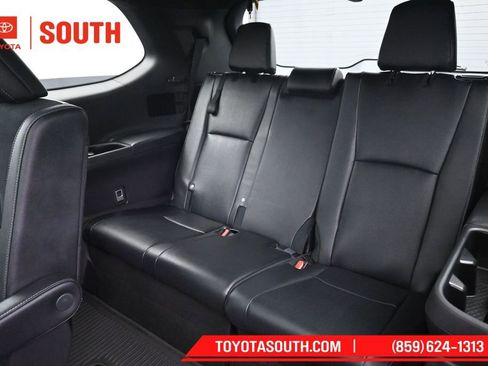 Used 2026 Toyota Grand Highlander AWD Hybrid image 33