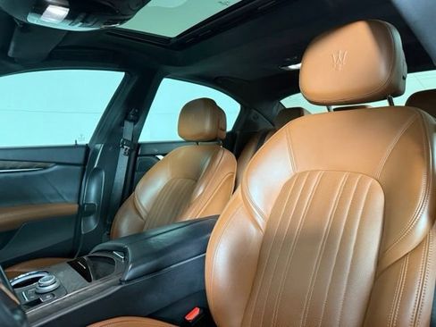 Used 2019 Maserati Ghibli S GranLusso RWD image 14