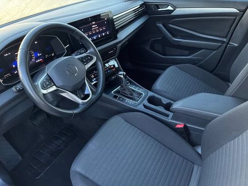 Used 2025 Volkswagen Jetta S FWD image 11