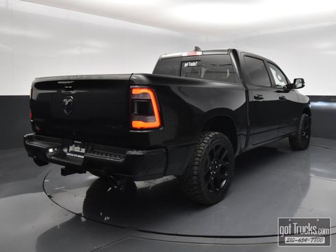 Used 2024 RAM 1500 Laramie AWD/4WD image 45