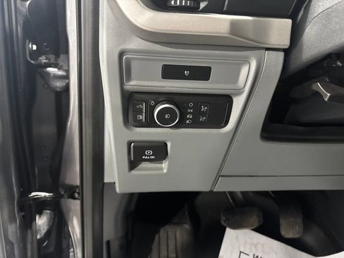 Used 2021 Ford F150 XLT w/ XTR Package image 32