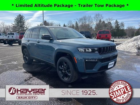 New 2026 Jeep Grand Cherokee Limited w/ Limited Altitude Package AWD/4WD image 1