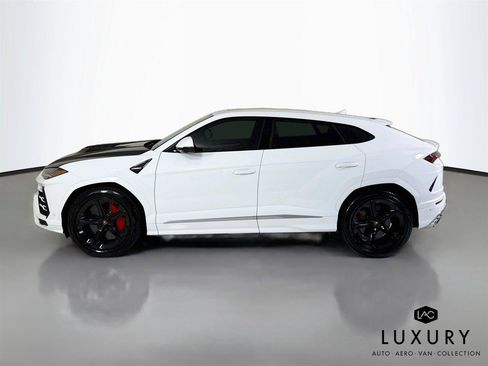 Used 2020 Lamborghini Urus AWD/4WD image 9
