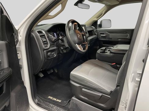 Used 2019 RAM 3500 Big Horn image 14