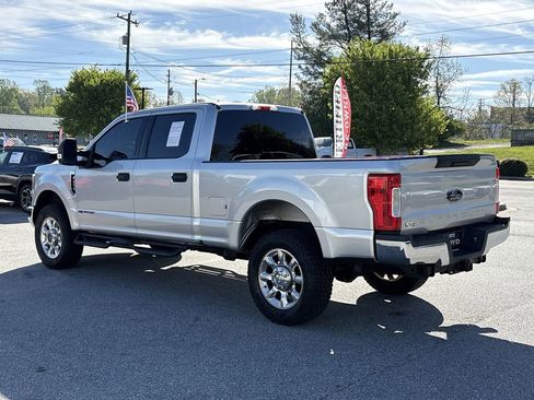 Used 2019 Ford F250 XLT AWD/4WD image 9