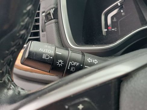 Used 2021 Honda CR-V EX-L image 36