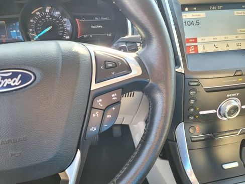 Used 2018 Ford Edge Titanium w/ Technology Package AWD/4WD image 22
