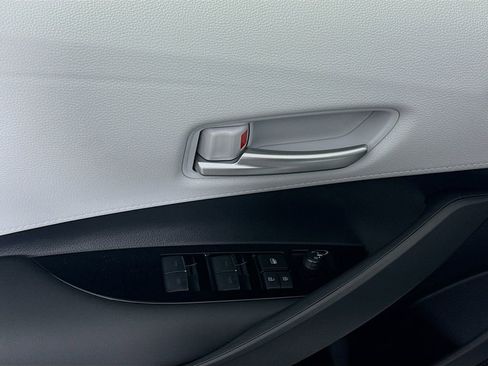 New 2026 Toyota Corolla SE image 12