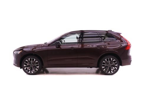 New 2026 Volvo XC60 B5 Ultra w/ Protection Package Premier AWD/4WD image 3