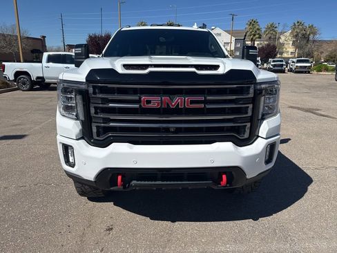 Used 2022 GMC Sierra 2500 AT4 w/ AT4 Premium Plus Package image 2