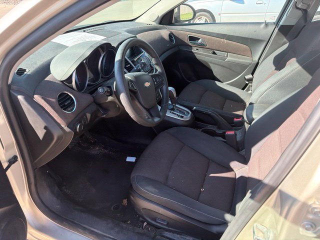 Used 2015 Chevrolet Cruze LT w/ Enhanced Safety Package FWD image 12