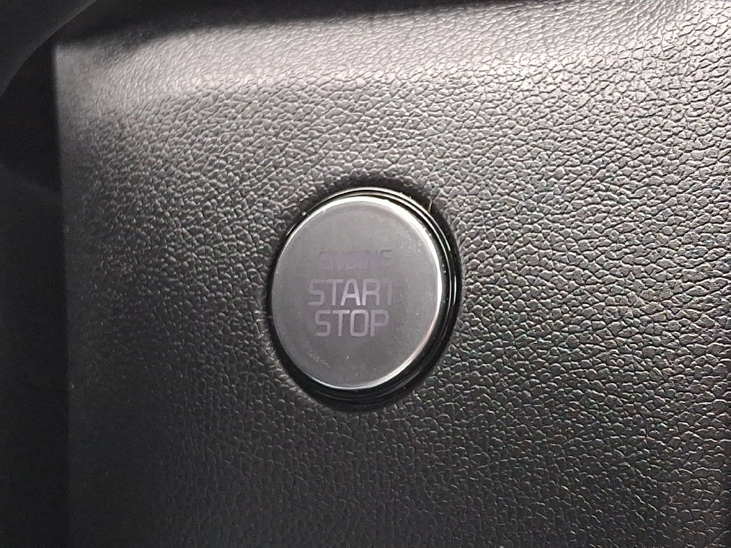 Certified 2023 Kia Sorento SX AWD/4WD image 28
