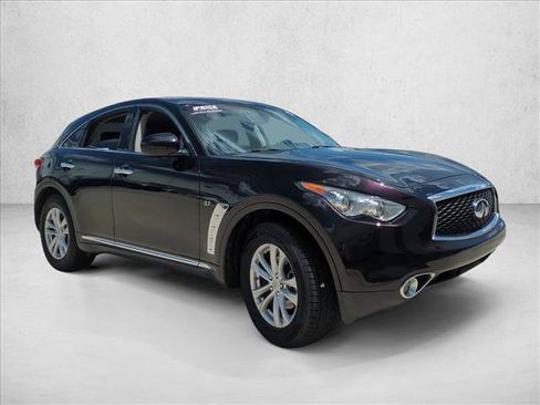 Used 2017 INFINITI QX70 2WD image 3