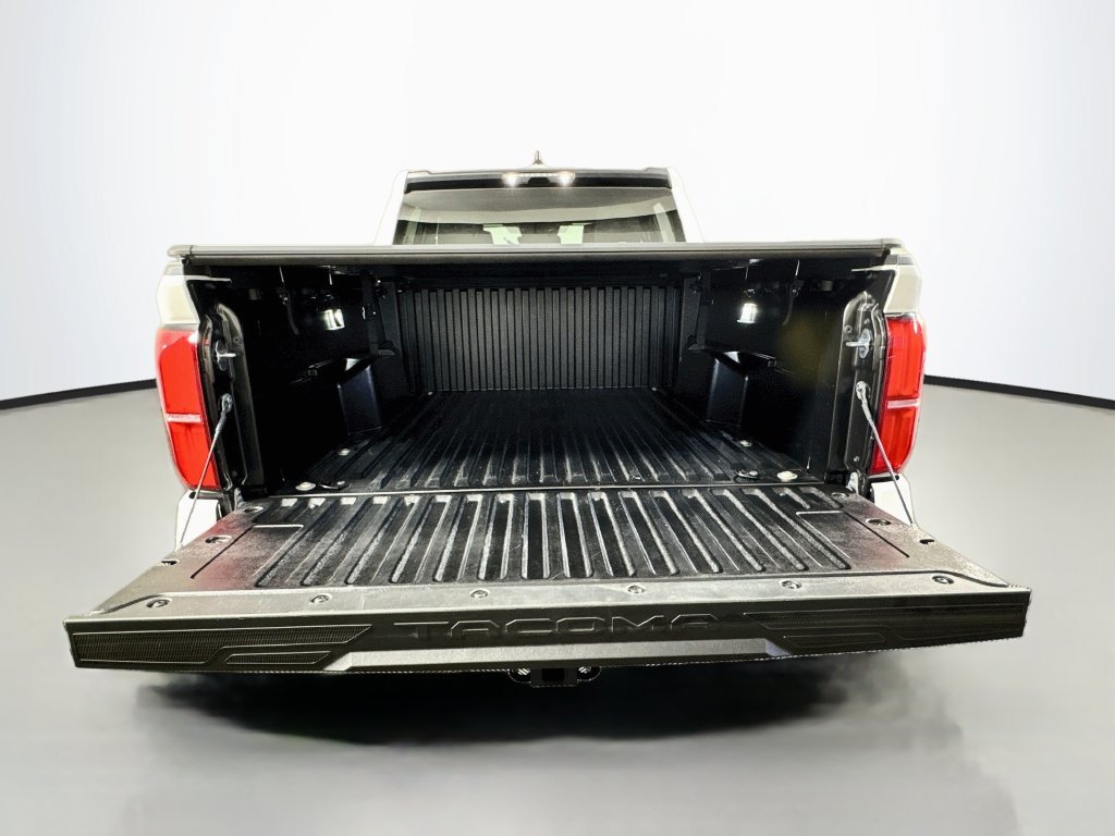 Used 2026 Toyota Tacoma SR5 RWD image 25