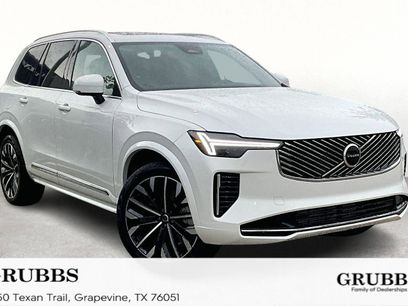 New 2025 Volvo XC90 T8 Core