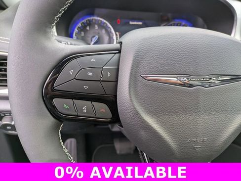 New 2026 Chrysler Pacifica Limited image 16