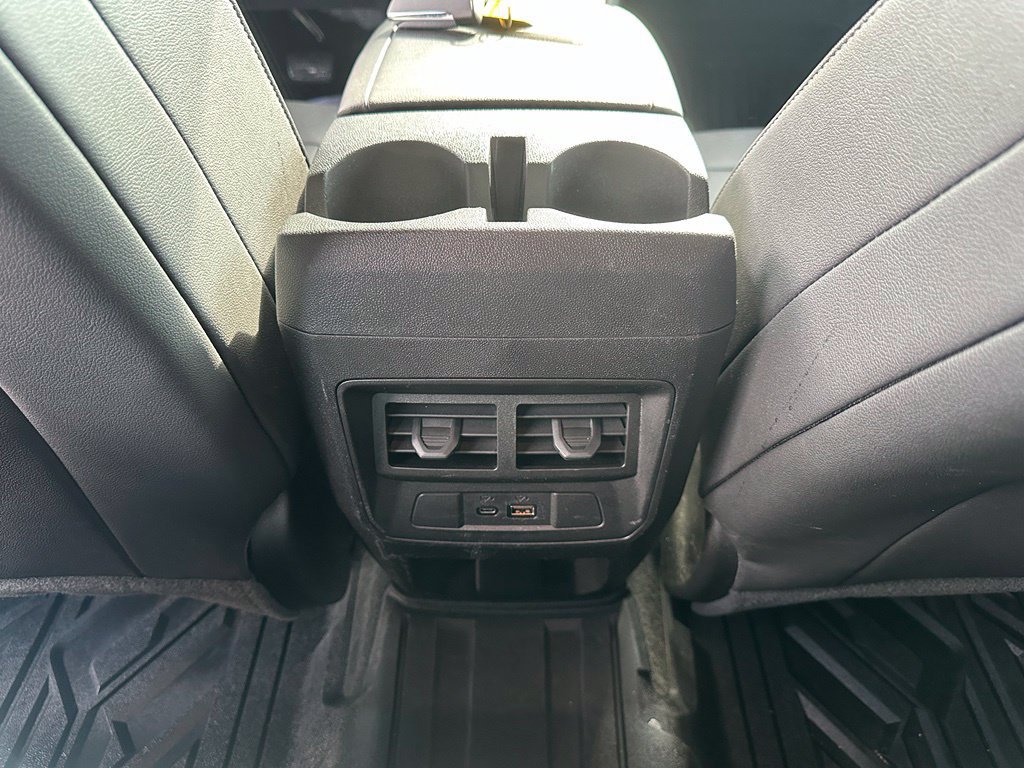 Used 2023 Chevrolet Colorado LT w/ LT Convenience Package III AWD/4WD image 24