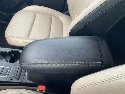 Used 2022 Ford Escape SEL w/ Class II Trailer Tow Package image 22