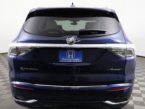 Used 2023 Buick Enclave Avenir AWD/4WD image 18