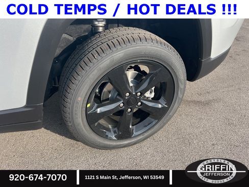 New 2025 Jeep Grand Cherokee Limited w/ Luxury Tech Group II image 15