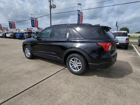 New 2026 Ford Explorer Active w/ Active Comfort Package RWD image 7