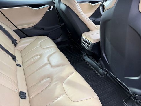 Used 2016 Tesla Model S 90D image 19