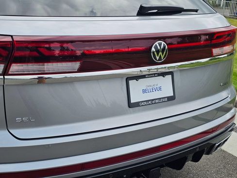 Used 2024 Volkswagen Atlas Cross Sport SEL Premium R-Line AWD/4WD image 14