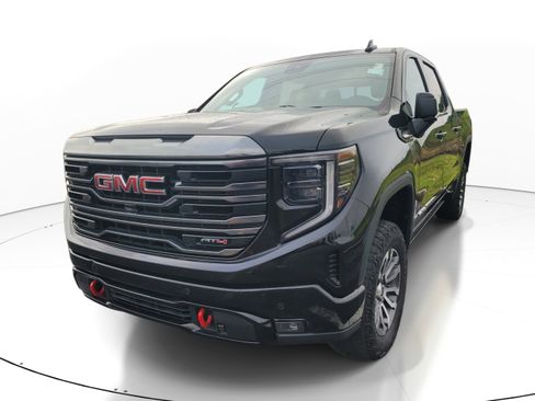 Used 2023 GMC Sierra 1500 AT4 w/ Technology Package AWD/4WD image 3