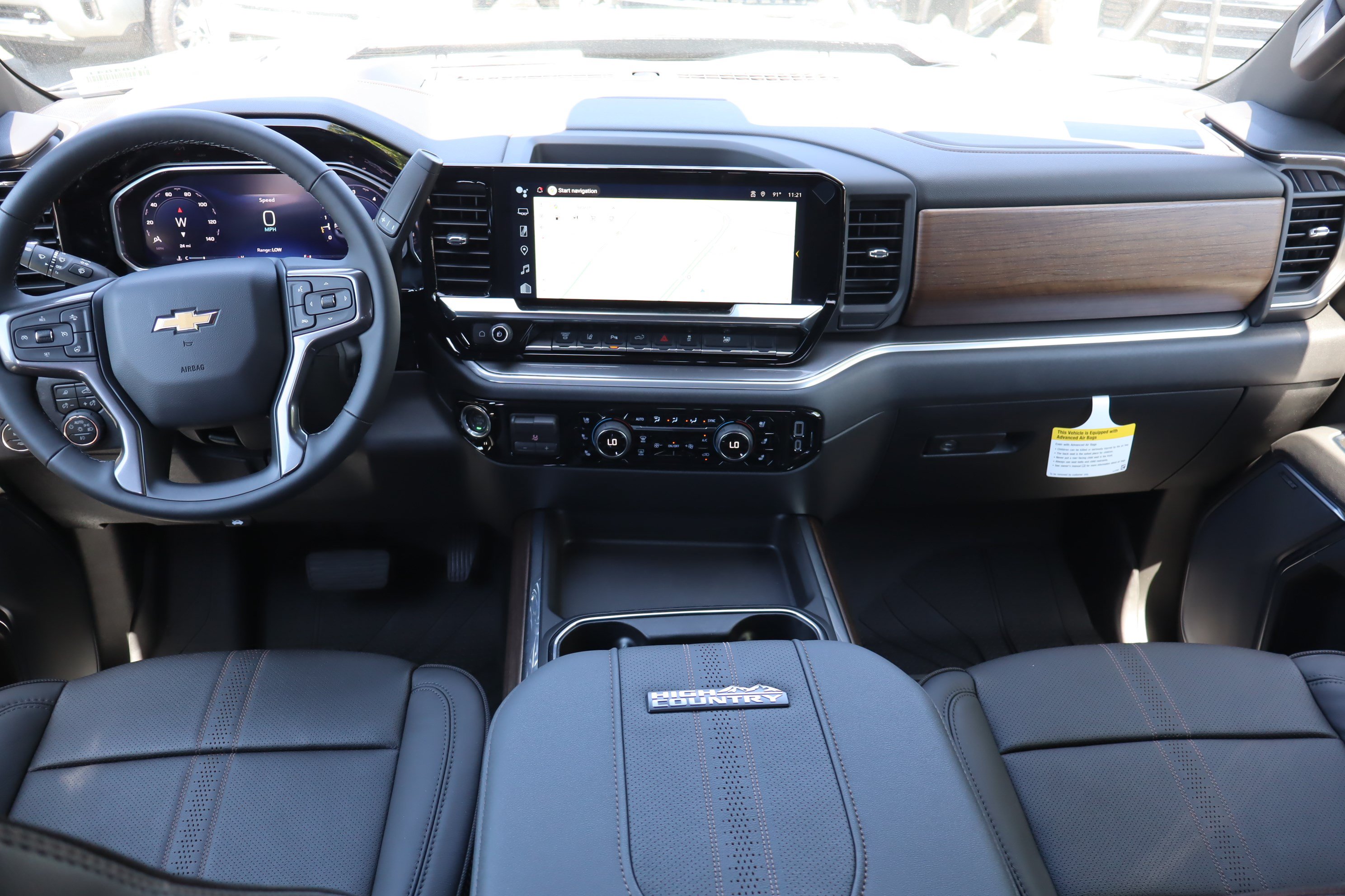 New 2026 Chevrolet Silverado 2500 High Country w/ High Country Premium Package AWD/4WD image 12