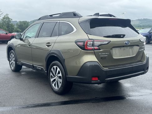 Used 2024 Subaru Outback Premium w/ Popular Package #1A AWD/4WD image 5