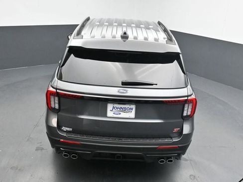 New 2026 Ford Explorer ST image 25