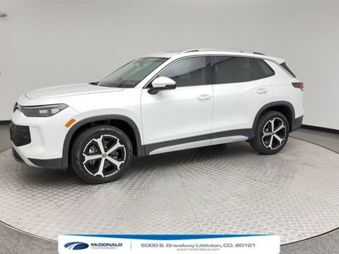 Certified 2026 Volkswagen Tiguan SE AWD/4WD image 6