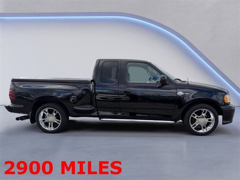 Used 2000 Ford F150 Harley-Davidson image 2